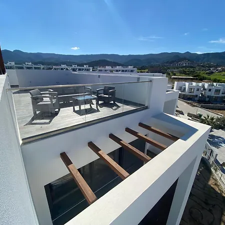 Apartment Blue Freedom - Deja Blue Wellness